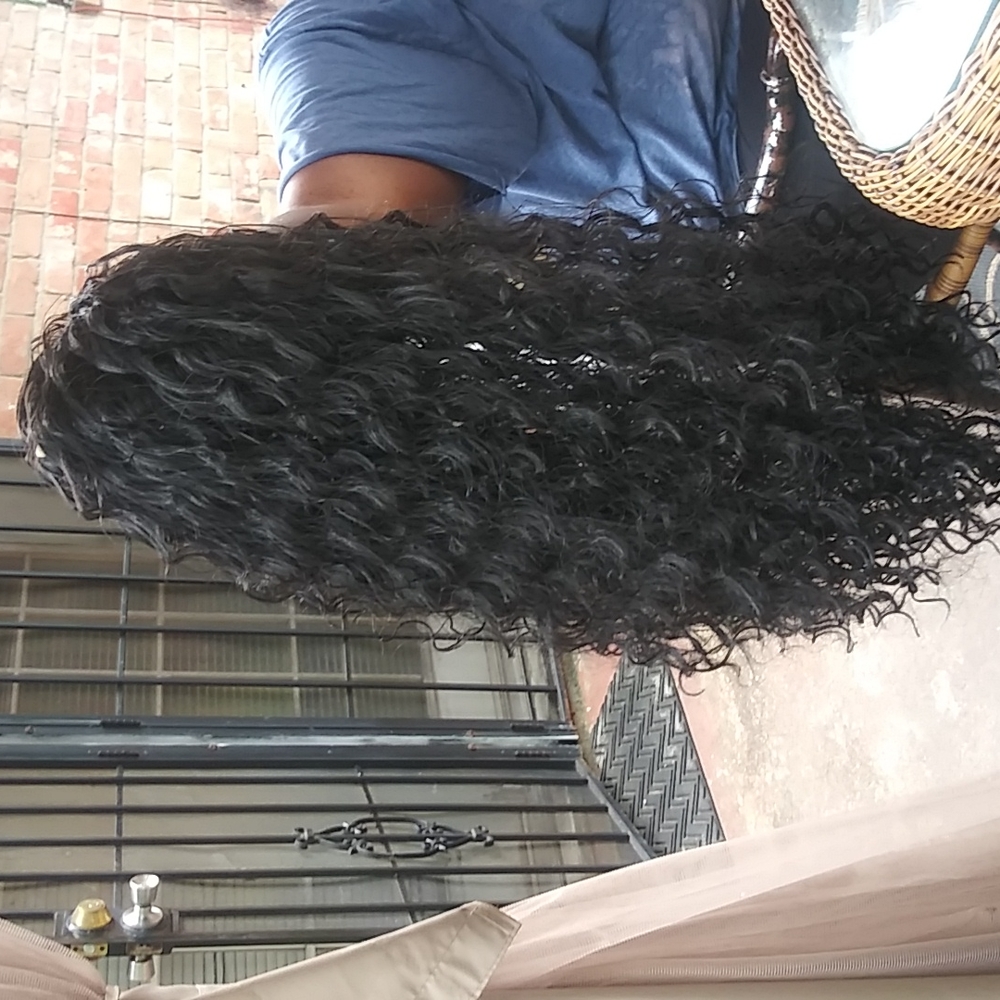 2 wigs - Picture 4 of 7